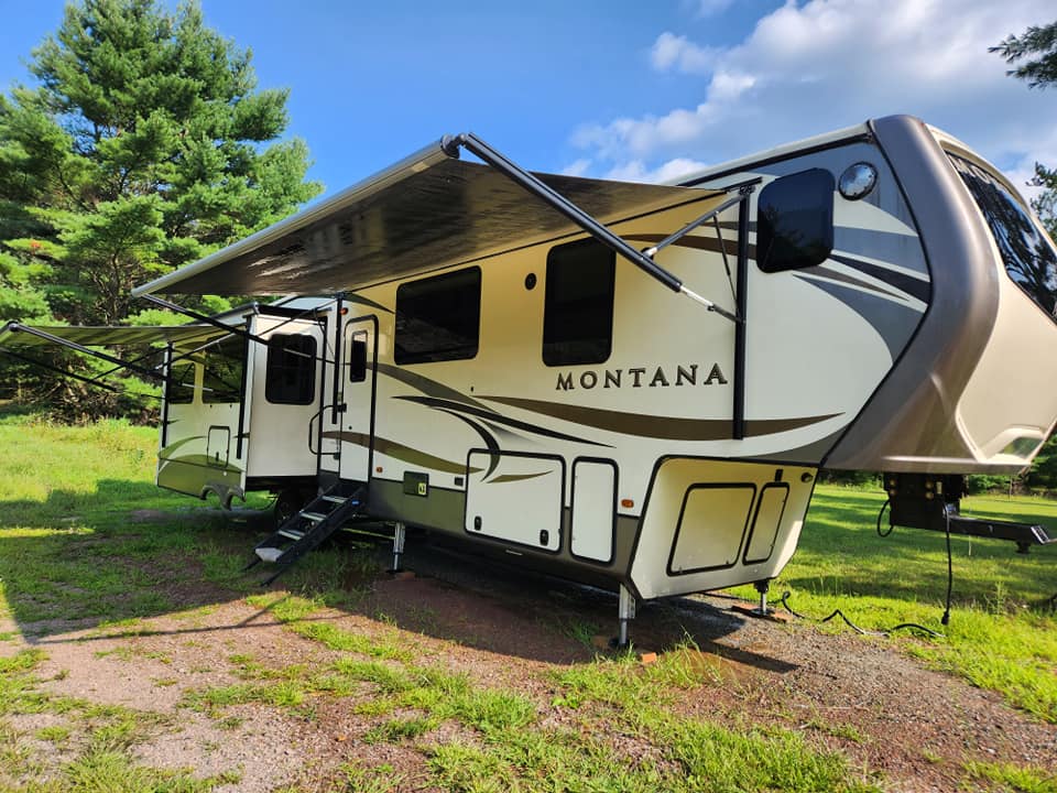 Professional RV Cleaning near Black River Falls, WI